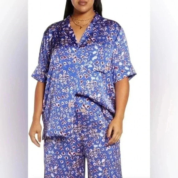 Open Edit Tops - SATIN CAMP SHIRT IN BLUE DAZZLE ZOE DOT Size Large